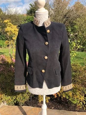 Veste Zara en velours et broderies doré neuve taille S