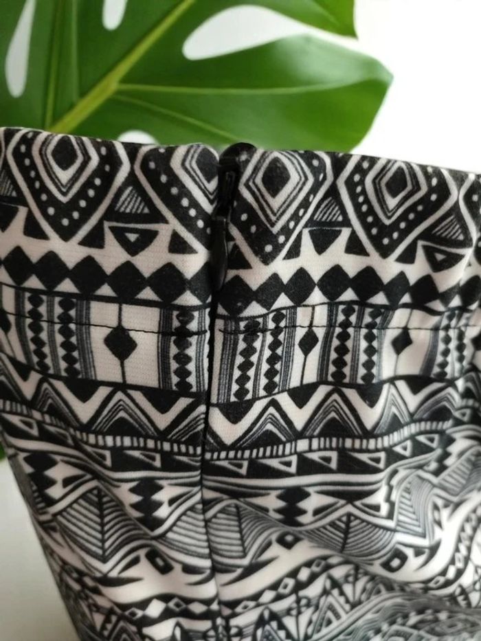 Jupe motifs (lire le descriptif avant achat) - photo numéro 4