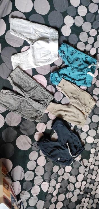 Lot de pentalons 1 mois