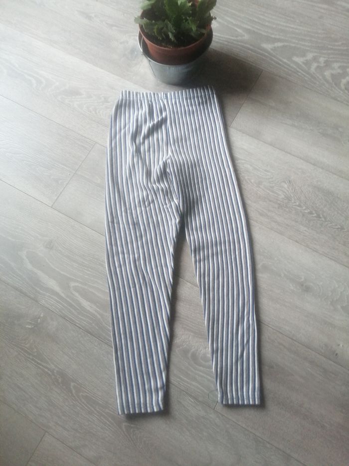 🌸Legging rayé beige bleu blanc Fabrication française Taille 8 ans "Vicidomini"Neuf 🌸 - photo numéro 3