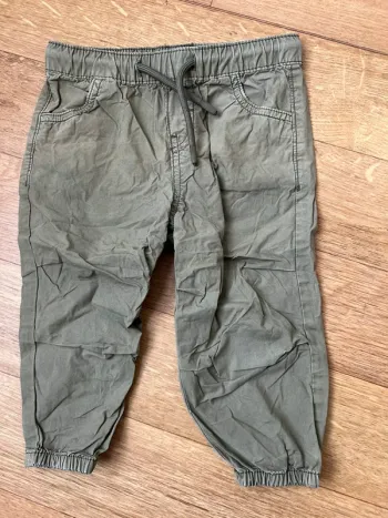 Pantalon fin Kaki Gemo 18 M.