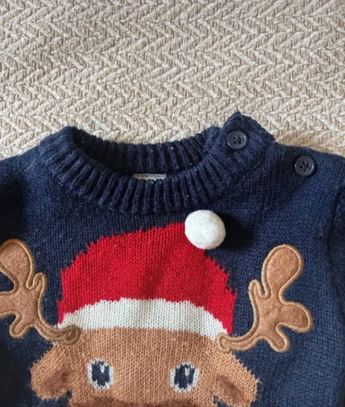Lot vêtement chemise pull Noël bébé 9 mois - photo numéro 3