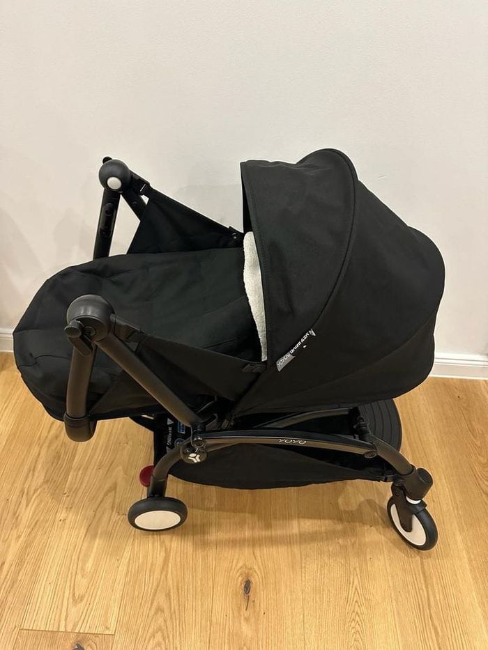 Poussette Babyzen YoYo 2 Noire, Pack Nouveau-né 0+ et 6+, Nacelle, Accessoires et Maxi Cosy - photo numéro 3