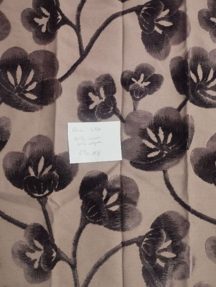 Coupon de tissu Marque Pansu modèle Lotus