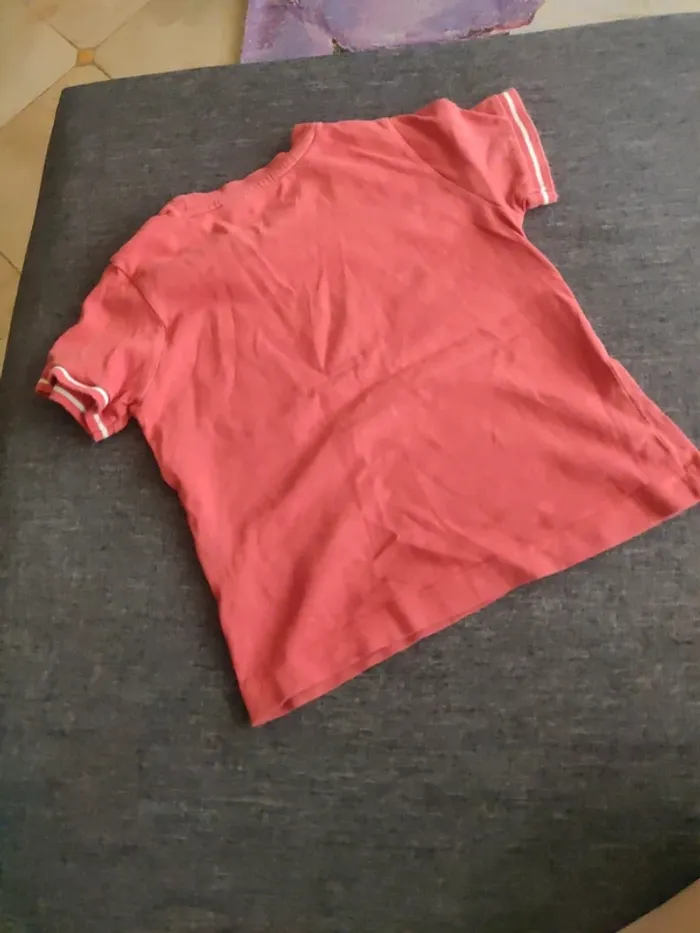 T-shirt rouge - photo numéro 3
