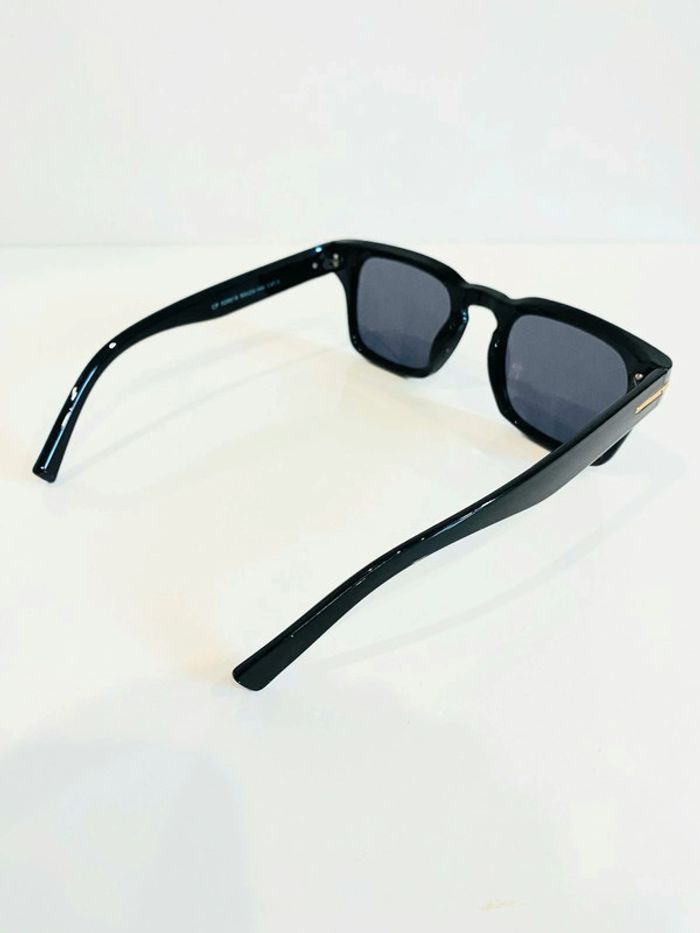 Lunette de soleil homme rectangulaire noire uvprotection catégorie 3 - photo numéro 2