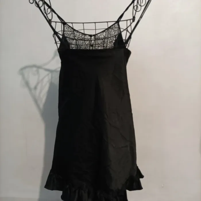 Nuisette satinée taille 40 - photo numéro 2