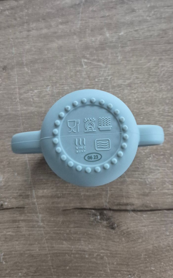 Tasse d'apprentissage en silicone - photo numéro 6