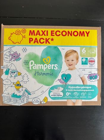 64 couches Pampers harmonie taille 6