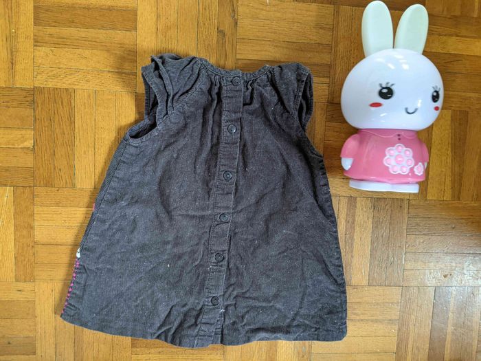 Jolie robe velours gris anthracite brodée lionne DPAM 6 mois - photo numéro 5