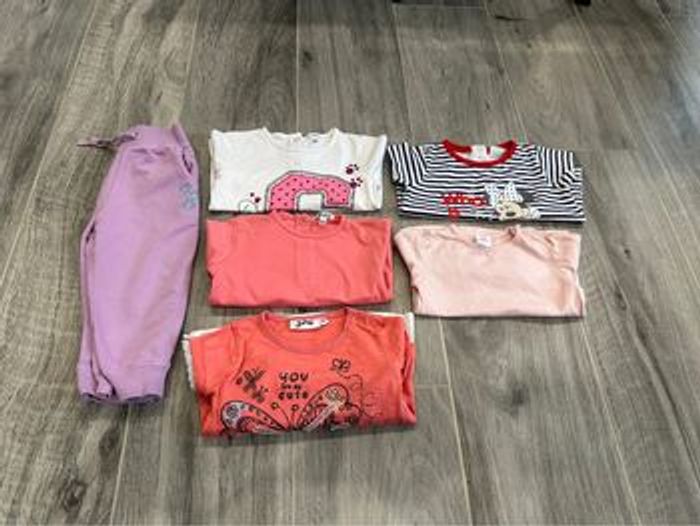 Lot vêtements fille taille 18 mois