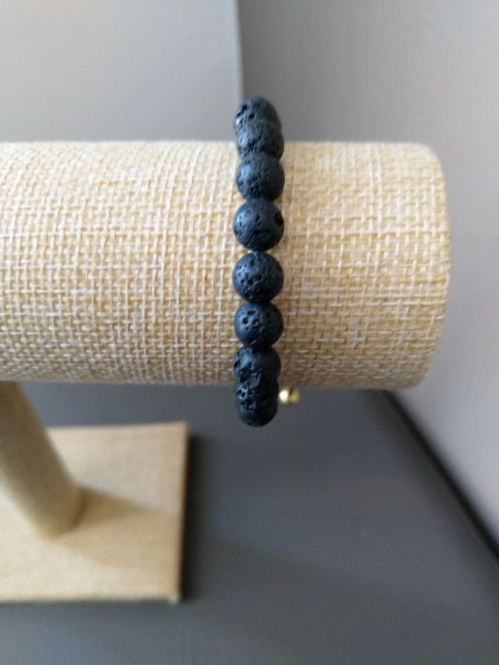 Bracelet perles de lave - photo numéro 2