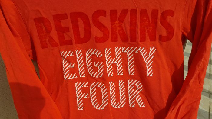 Tee-shirt rouge manches longues Redskins taille 12 ans - photo numéro 3