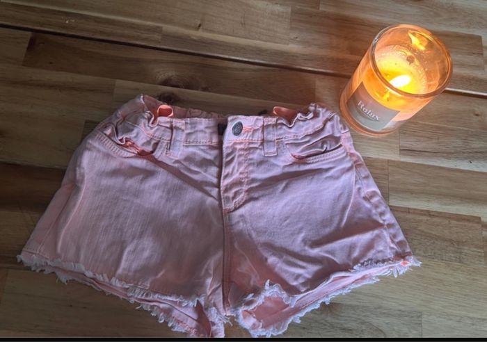Short 5 ans tape à l’œil