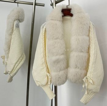 Cardigan Crème a fourrure