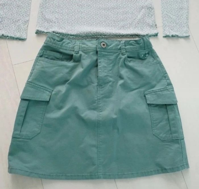 Ensemble tee shirt et jupe droite - photo numéro 5