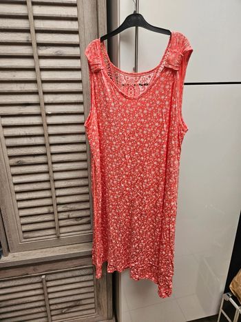 Tunique/robe dentelé au dos Miss one sans manche taille du XL