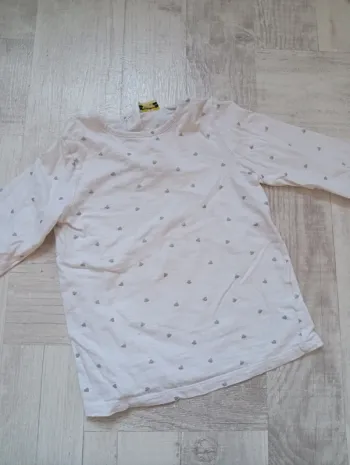 Hiat t-shirt blanc motif coeurs manches longues 3 ans