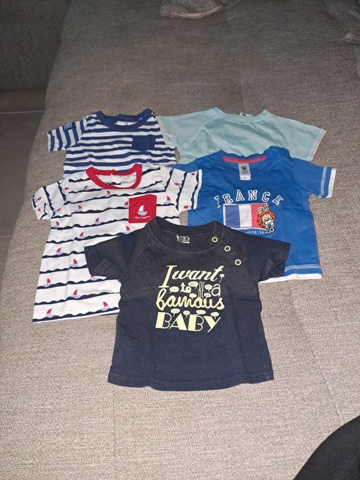 Lot de T-shirts