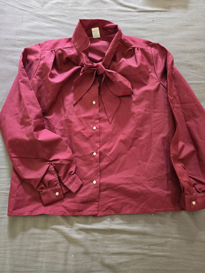 Chemisier col lavallière 🍒fabriqué en France Vintage🍒taille convient à un 42 - photo numéro 2