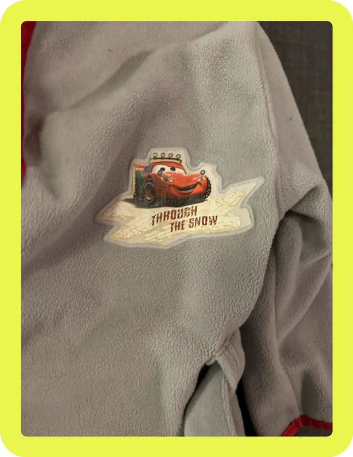 Peignoir enfant cars Disney, taille 2-3 ans, polaire - photo numéro 2