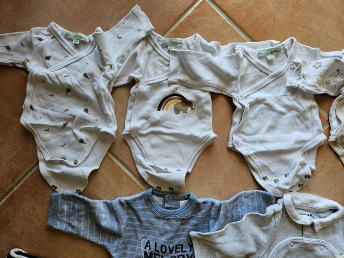 Lot 1 mois garcon pyjamas bodies pantalon tee shirt - photo numéro 2