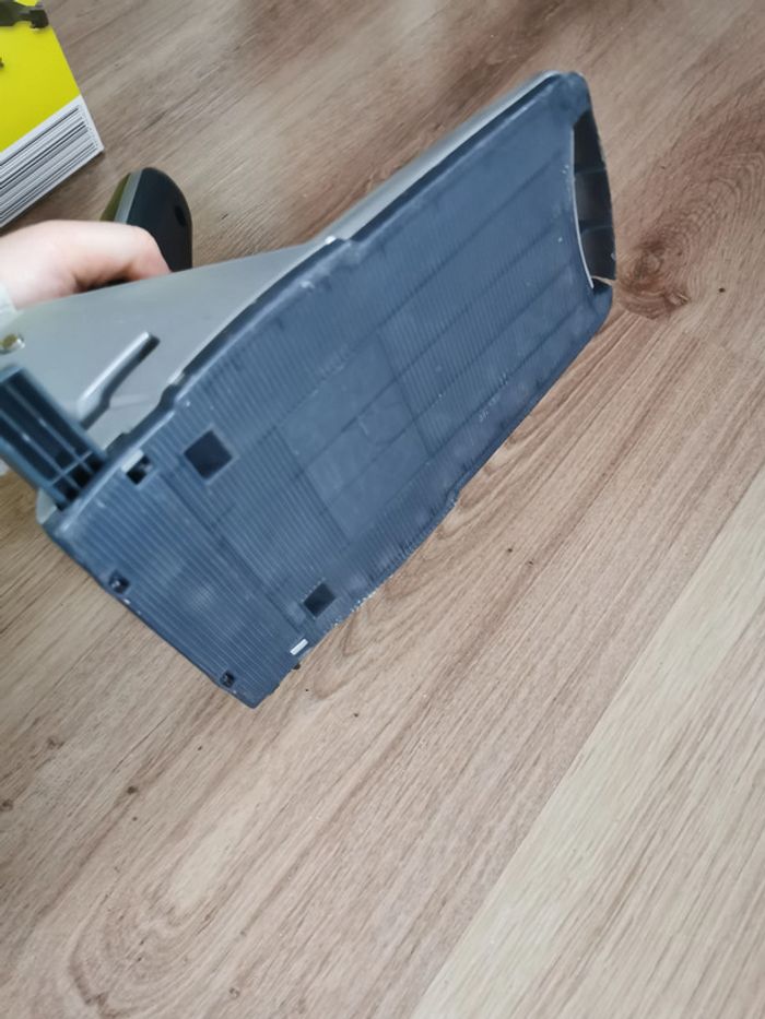 Leitz Perforatrice Gros Travaux & Sans Effort, Capacité 65 Feuilles - photo numéro 5