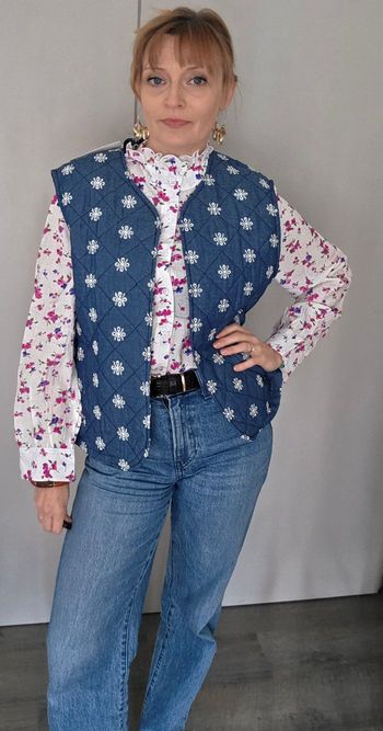 Gilet sans manche bleu matelassé - taille unique - broderie 
