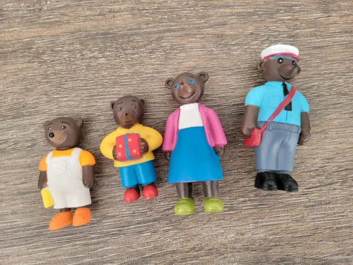 Petit Ours Brun- 4 figurines