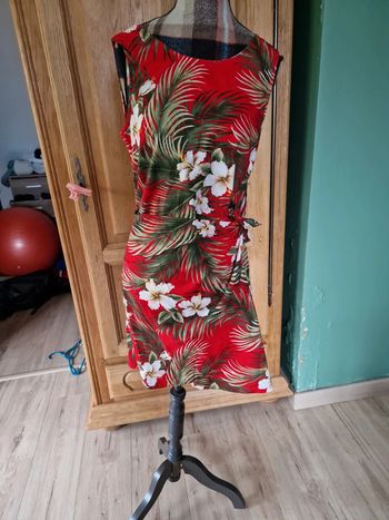 Robe hawaïenne 100% coton taille m