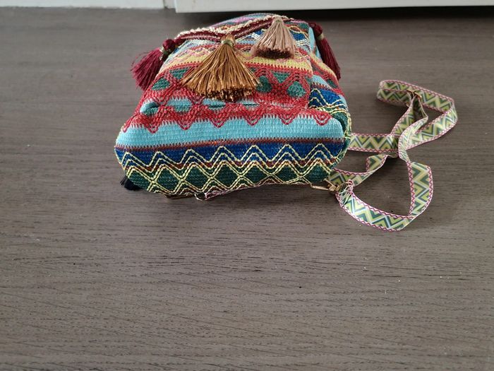 Mini sac a dos coloré pompons - photo numéro 6
