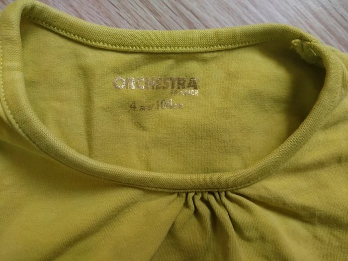 Haut. Manches longues. Vert pomme. Filles. Orchestra.
Taille 4 ans - photo numéro 5