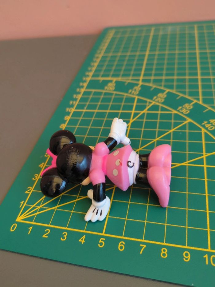 Figurine Disney Minnie - photo numéro 2