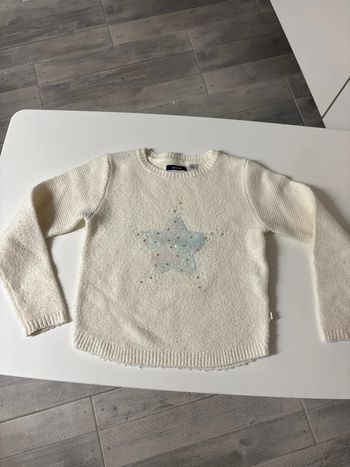 Pull crème étoile