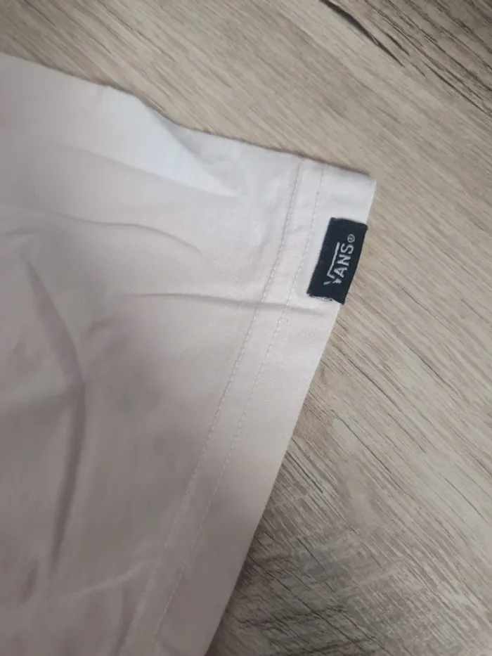Tee shirt vans . - photo numéro 3
