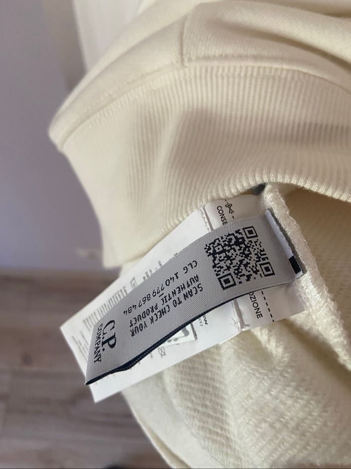 Pull Cp Company - photo numéro 5