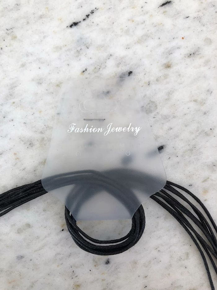 Collier fantaisie neuf - photo numéro 4