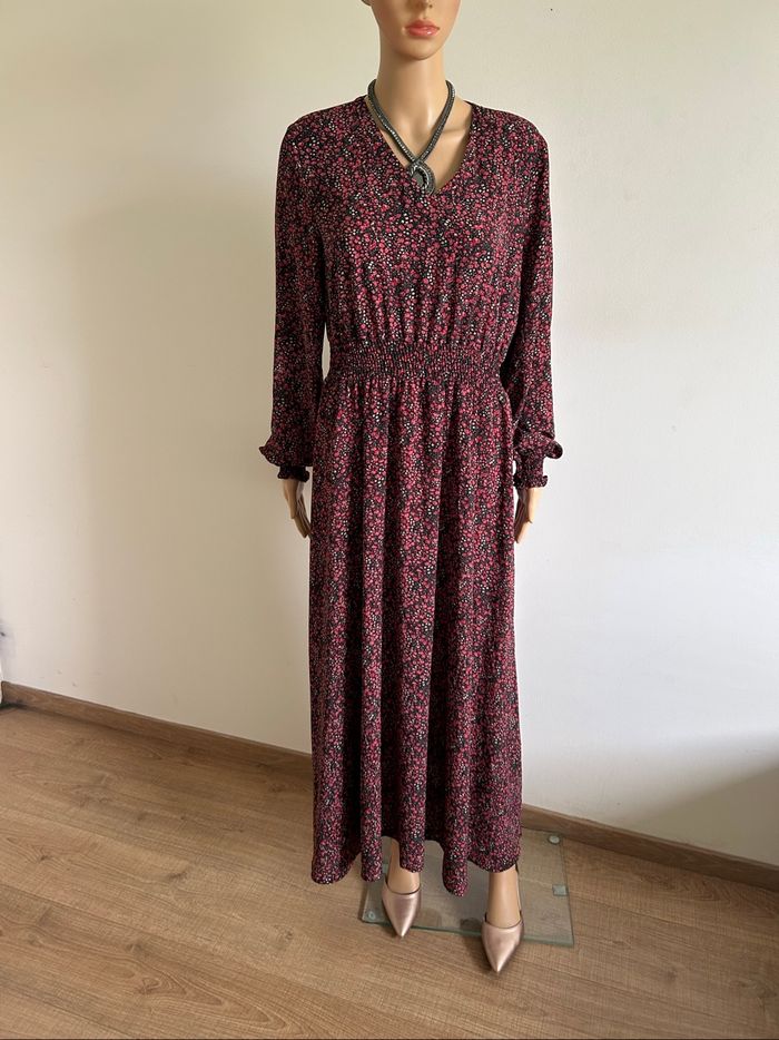 Robe longue imprimée taille unique jamais portée - photo numéro 3