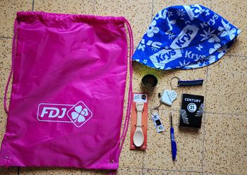 Lot de 8 goodies du Tour de France