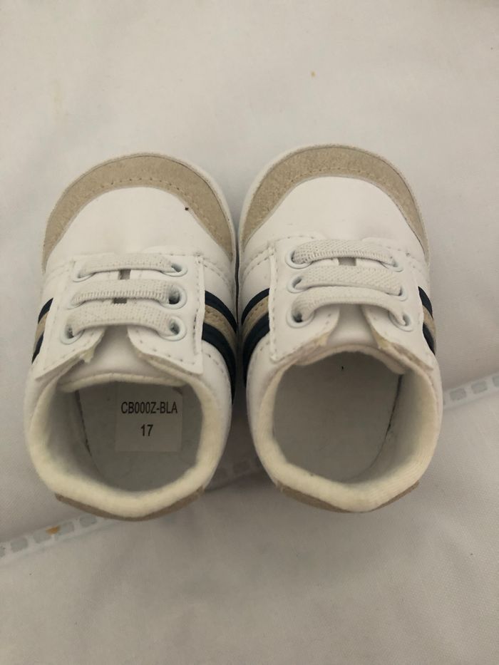 Chaussure garçon neuf