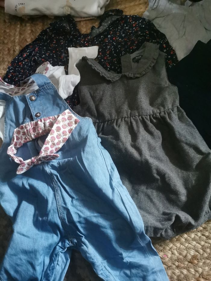 Lot robes combi 12 mois