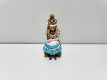 Kaiyodo Alice in Wonderland Alice in Trouble Figurine