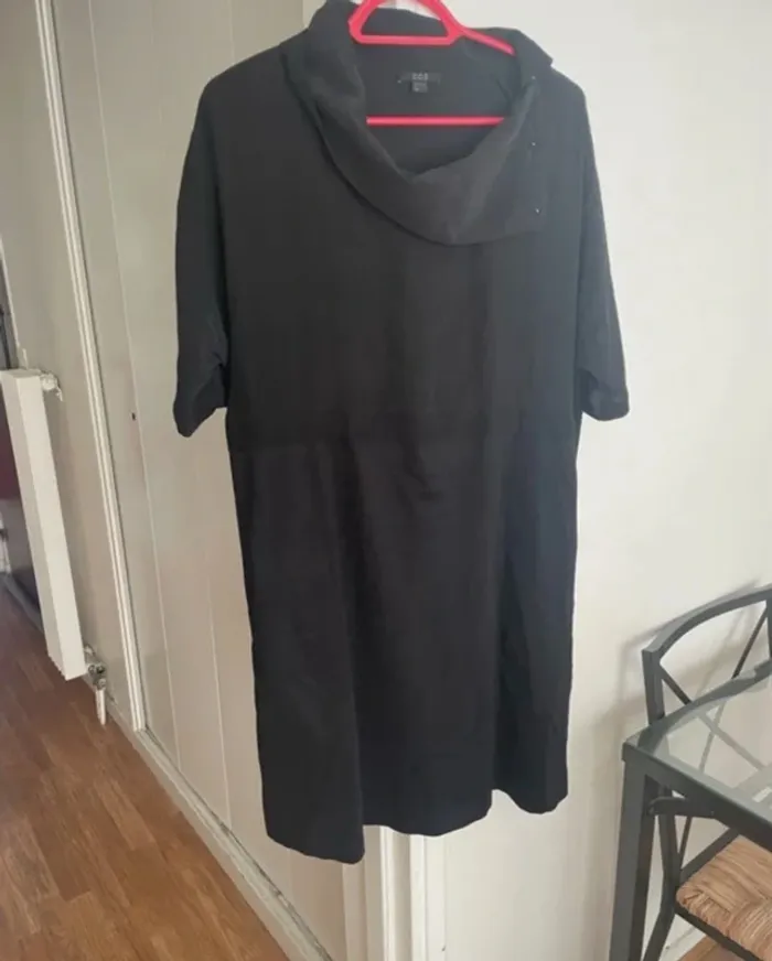 Robe en soie COS - photo numéro 6