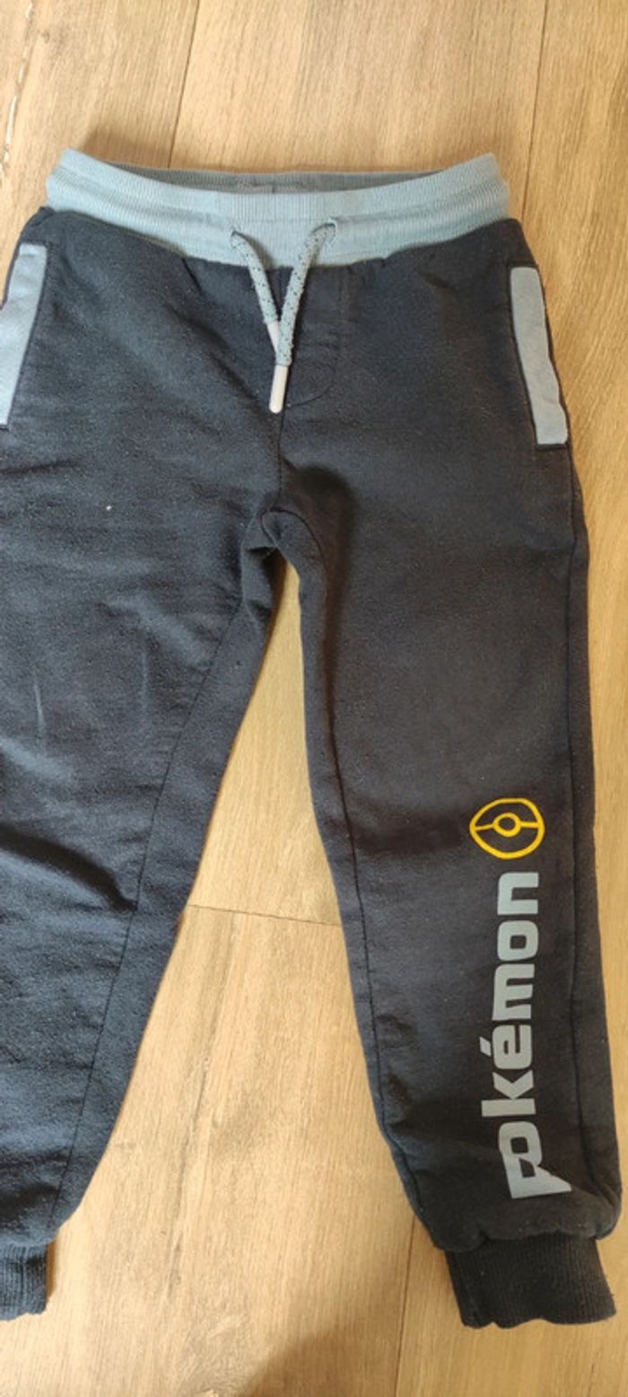 Pantalon pokémon 4A - photo numéro 2