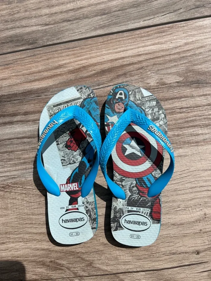 Tongs enfant Havaianas  31-32 motif Captain America - photo numéro 2