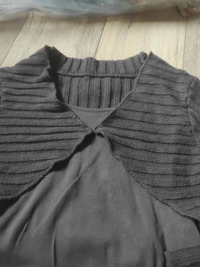 Pull taille 38 - photo numéro 3