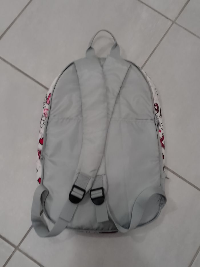 Sac à dos - photo numéro 2