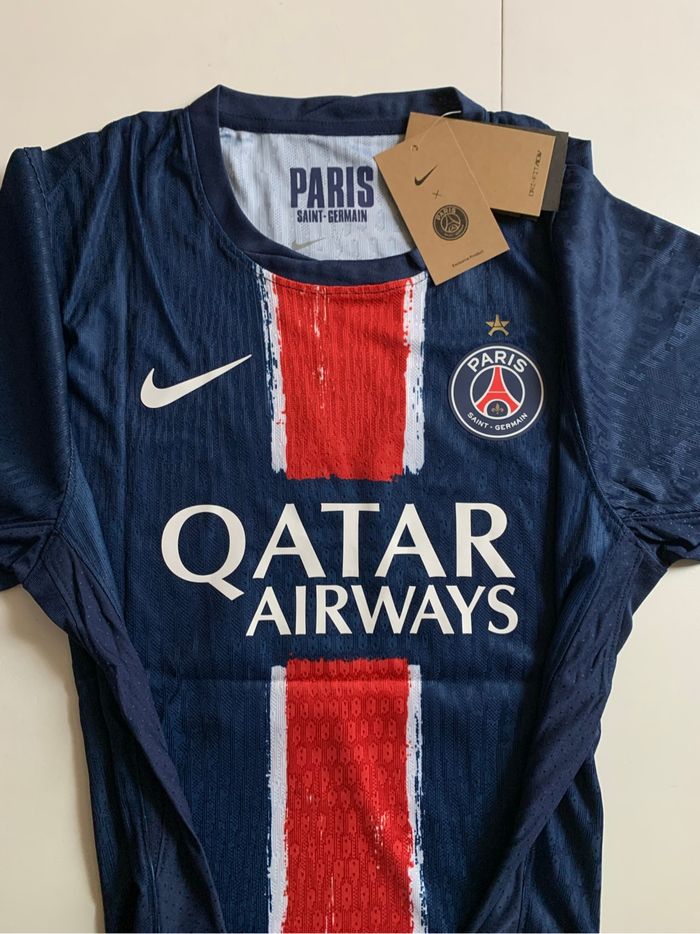 Maillot PSG champion d’Europe taille XL - photo numéro 4