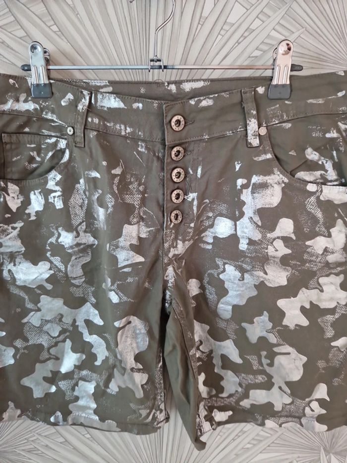 Joli short taille 38 - photo numéro 3