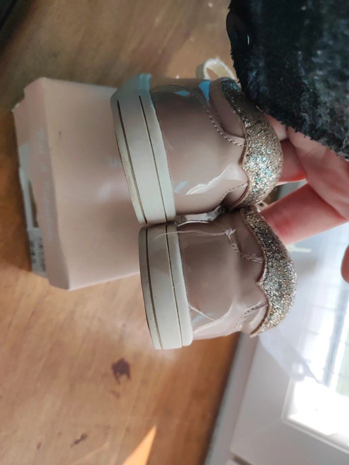 💥belles petites chaussures rose pâle 💥 - photo numéro 4